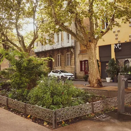 Tassigny Apartment